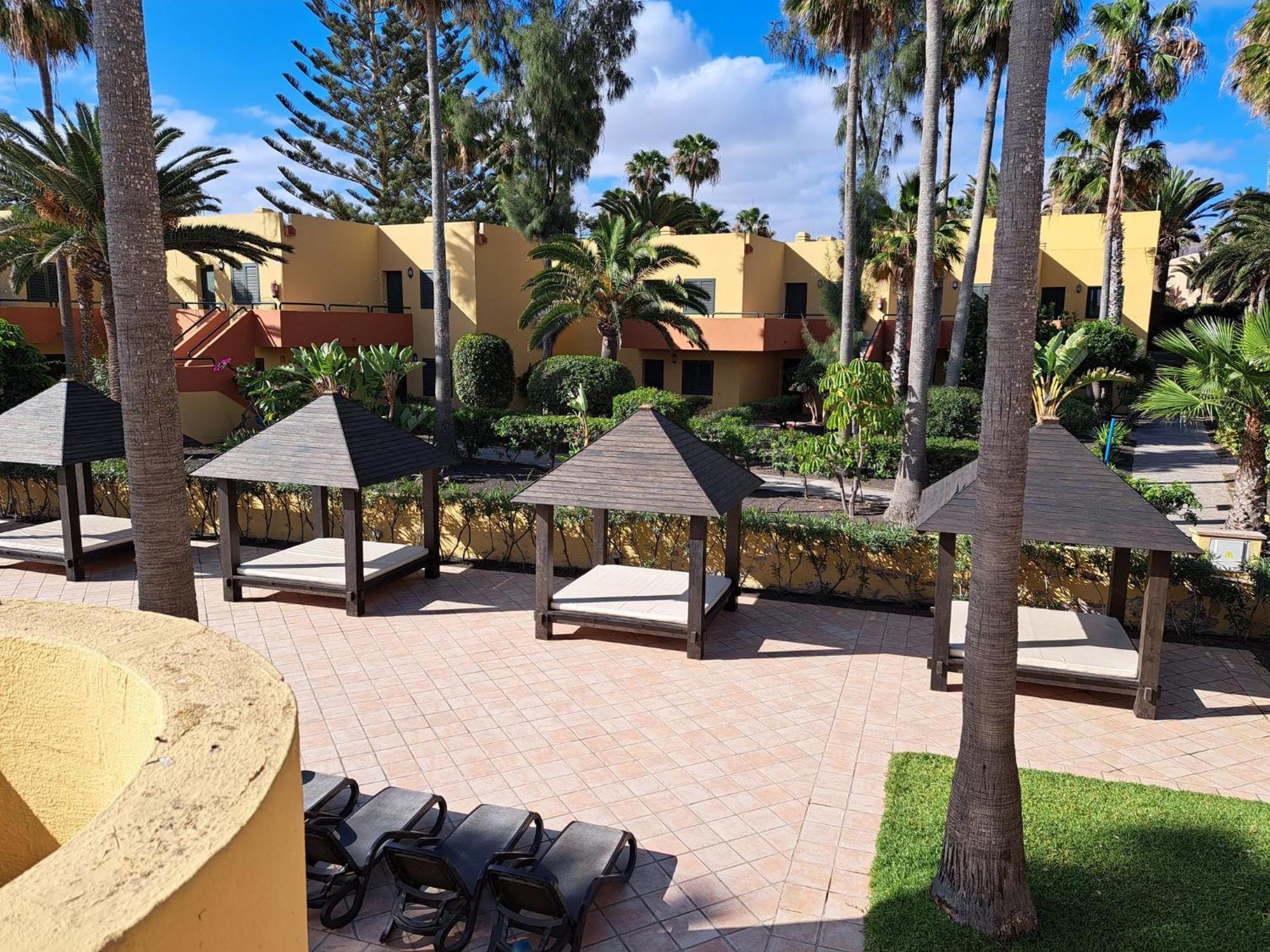 Garden And Relaxation House, 1 Bedroom, Wifi, Swimming Pool コラレホ エクステリア 写真